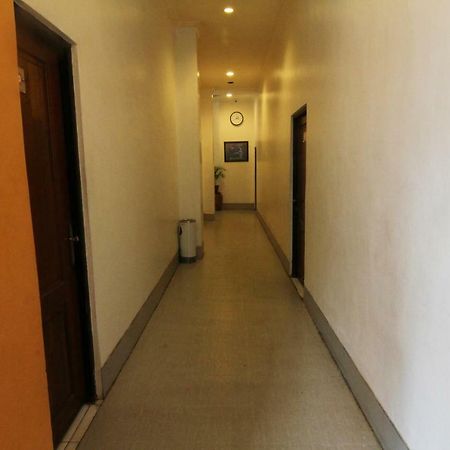 Mira Hotel Banjarmasin  Exterior foto