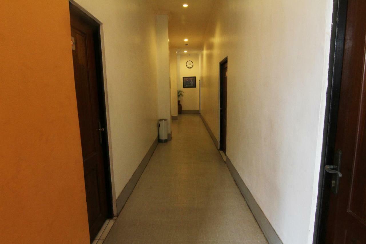 Mira Hotel Banjarmasin  Exterior foto